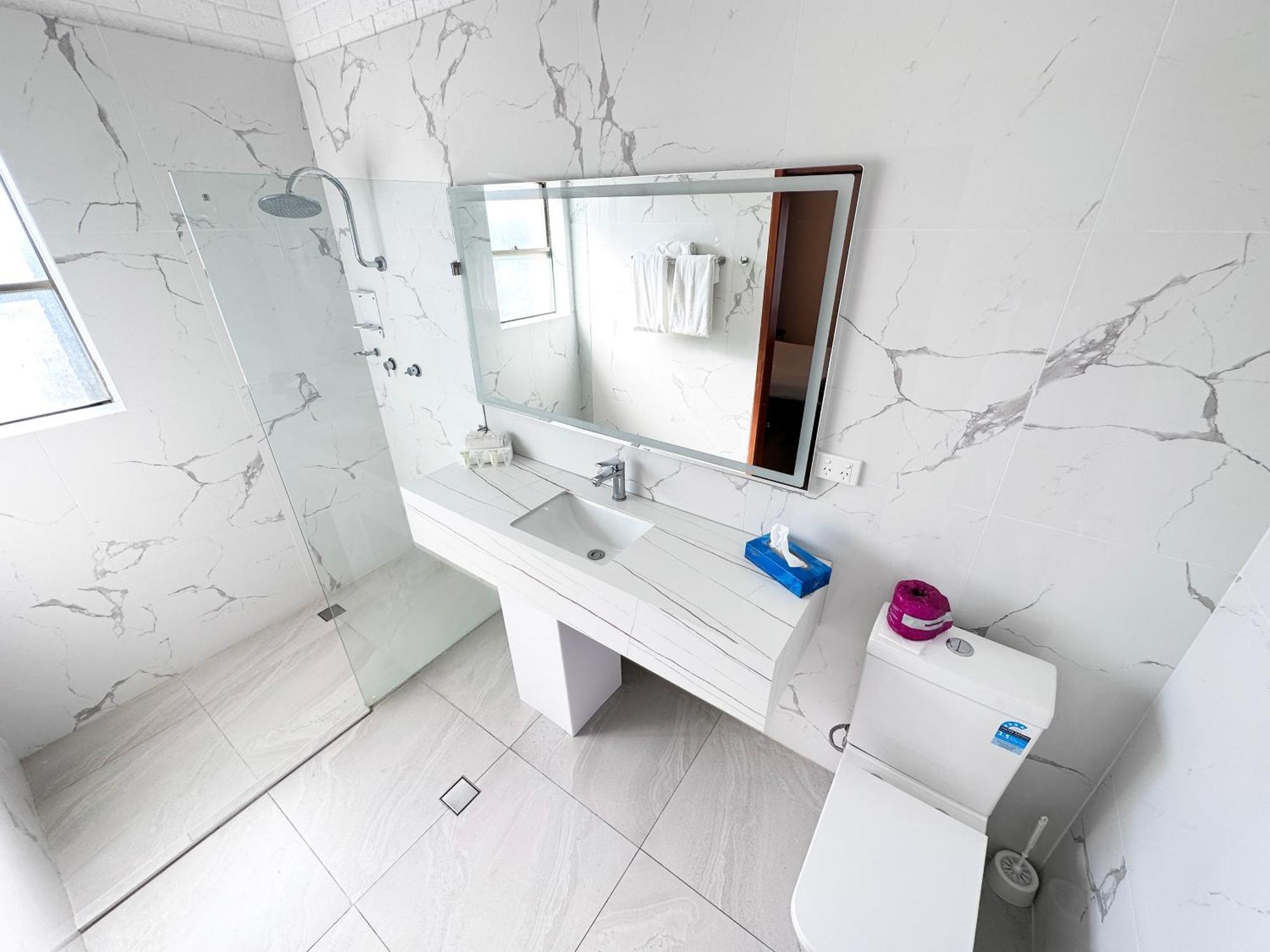 Spa Village Travel Inn Морі Екстер'єр фото