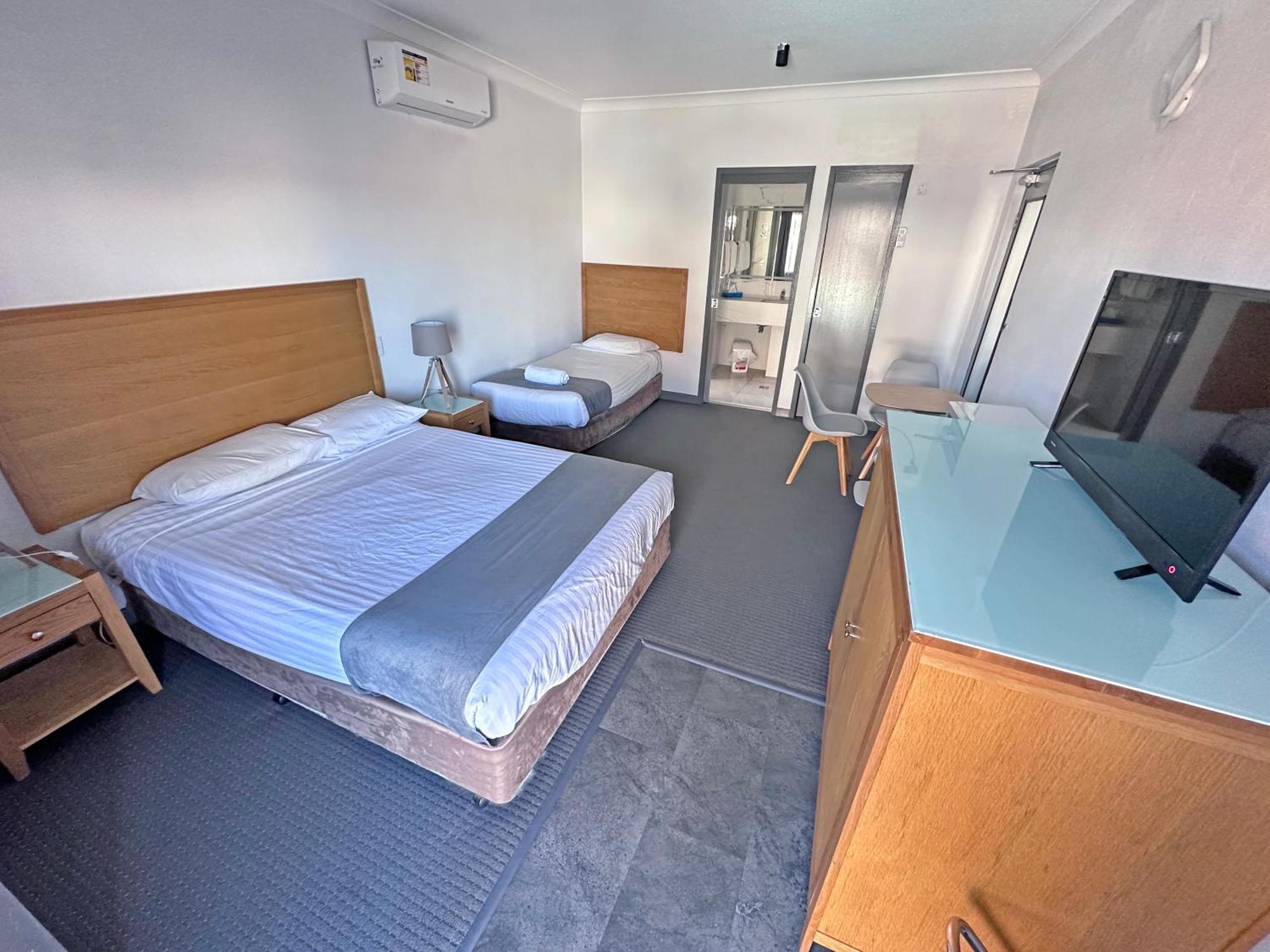 Spa Village Travel Inn Морі Номер фото